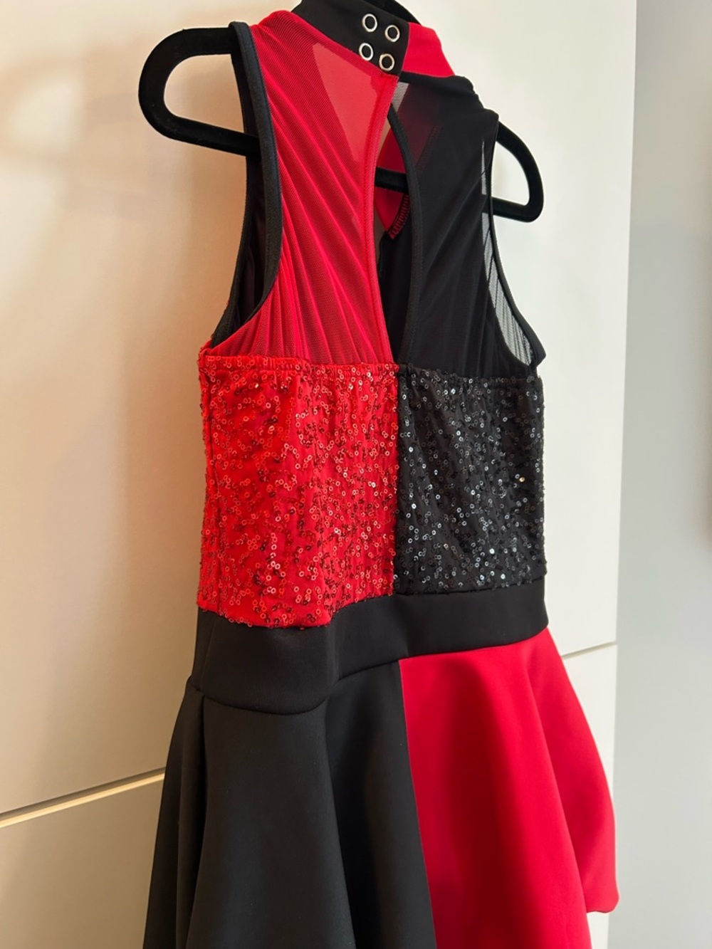 Weissman Red & Black Sequin Panel Dance Costume - MC (10/12) - Picture 14 of 15